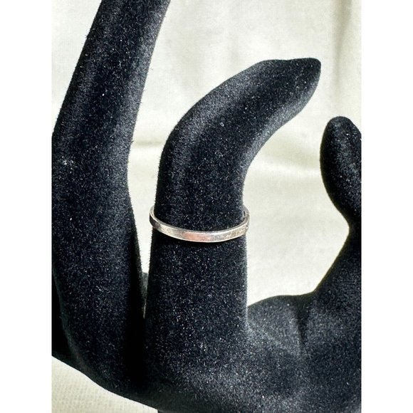 Oval Lapis Sterling Silver Ring in Intricate Setting - Size 5.25 - Picture 2 of 6